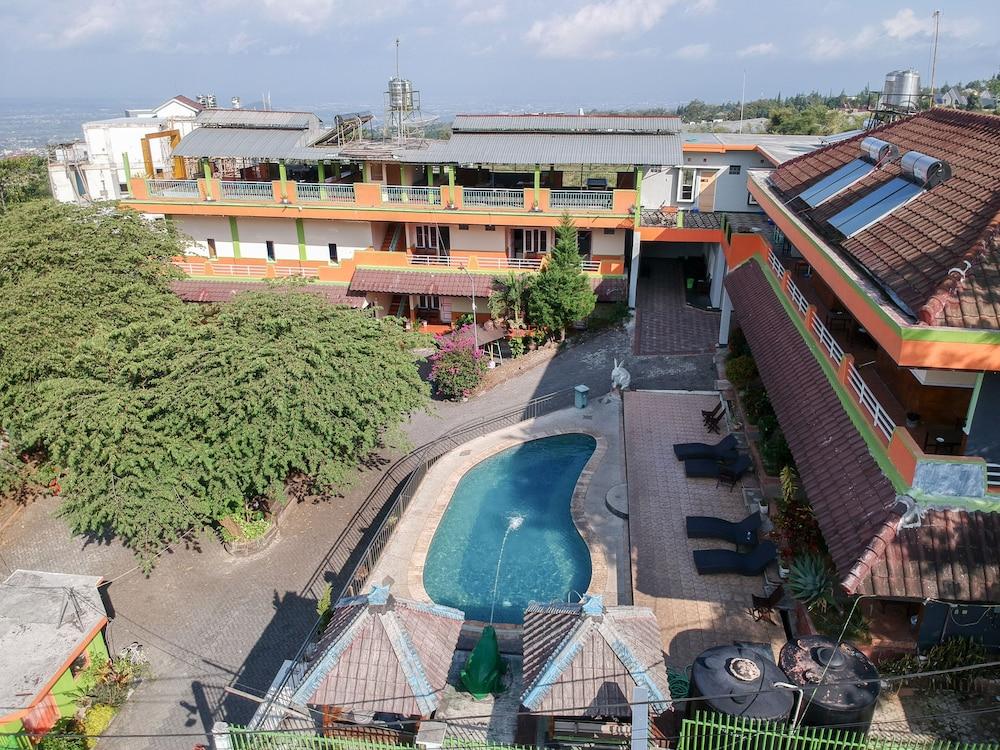 Villa Panderman Indah Batu  Exteriér fotografie
