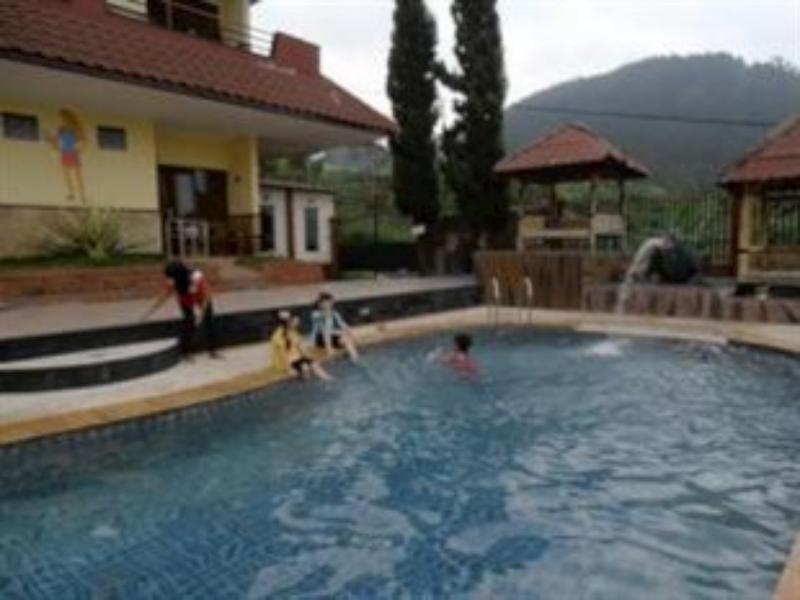 Villa Panderman Indah Batu  Exteriér fotografie