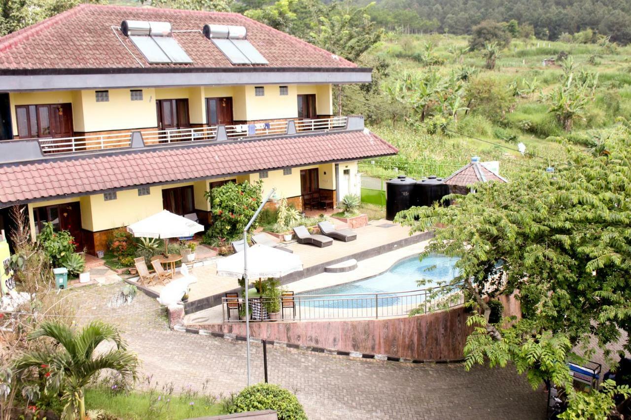 Villa Panderman Indah Batu  Exteriér fotografie